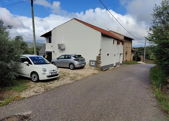 Casa D'oliveiral - Adults Only Bed & Breakfast Aguda (Leiria)