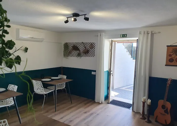 Casa D'oliveiral - Adults Only 3* Aguda (Leiria)